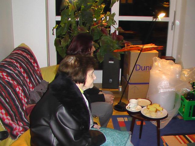 27-03-2004 19-13-48.JPG